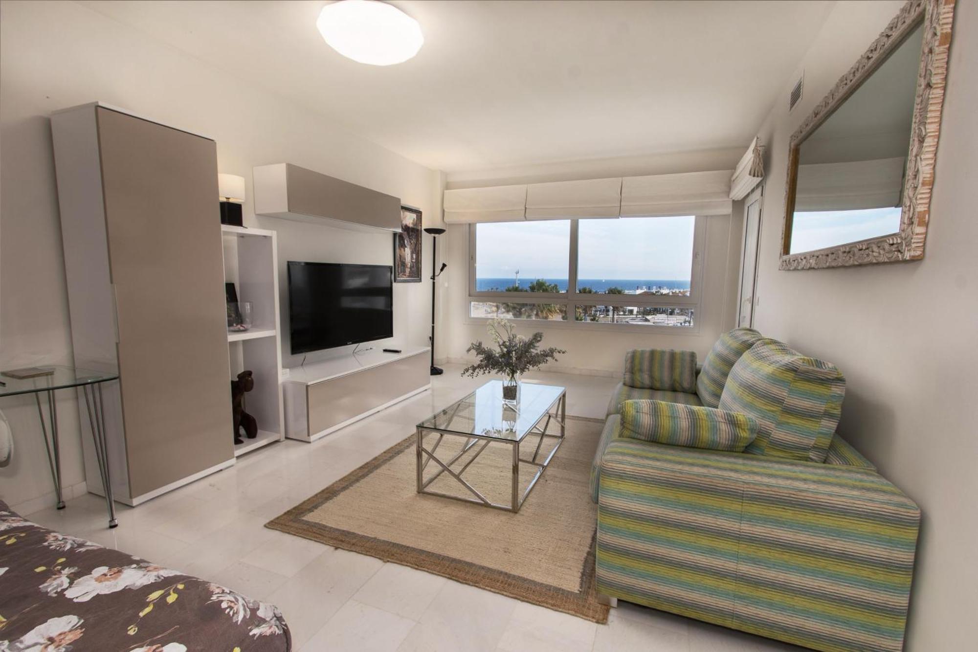 Apartamento Primera Linea De Playa En Puerto Banus Marbella